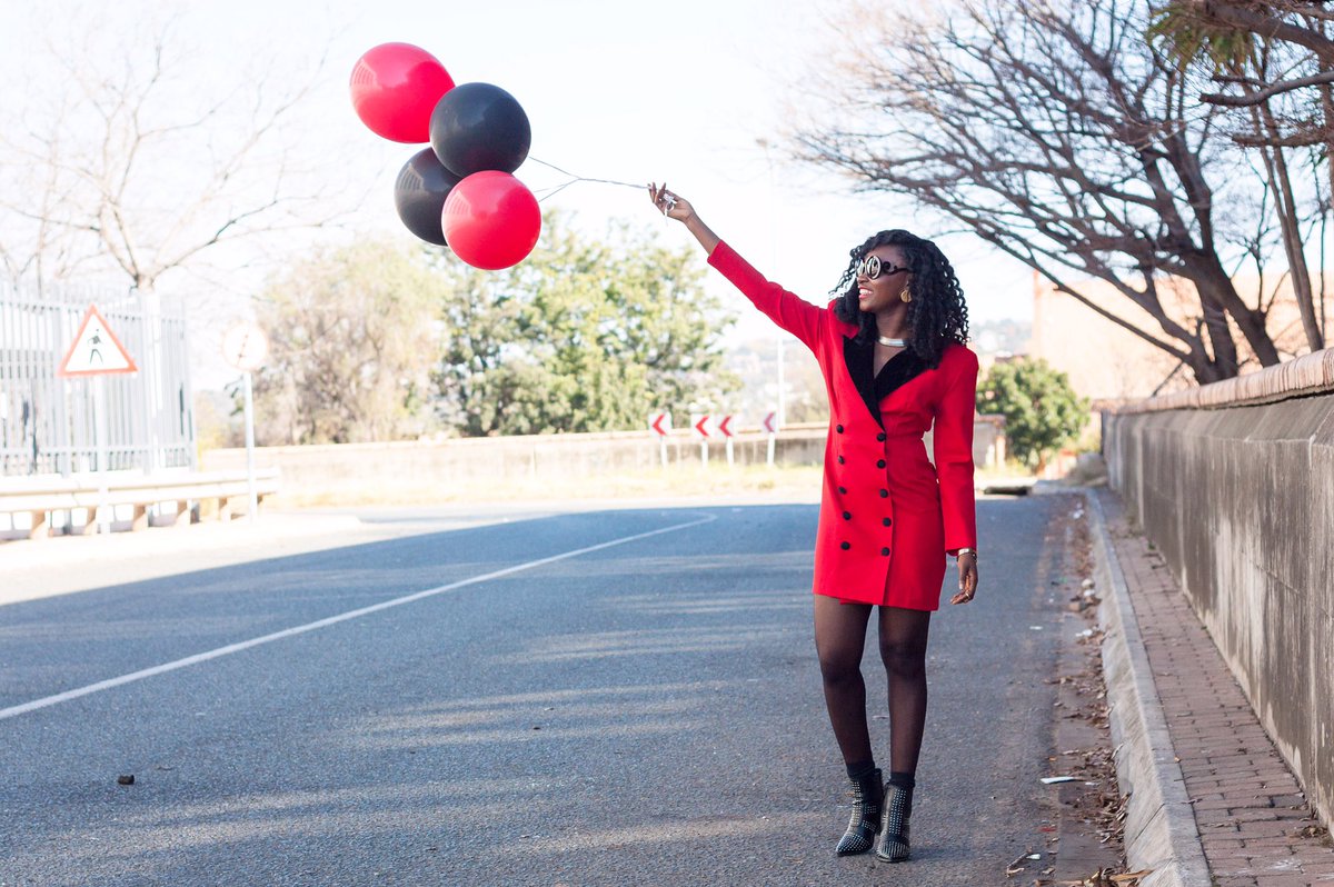 GracaOfDeus's tweet image. New Blog Post Alert 

Birthday Blessings moregraca.com/2016/06/13/bir…

#MoreGrace #MoreGraca #AfroBlogger #AfroBloggers