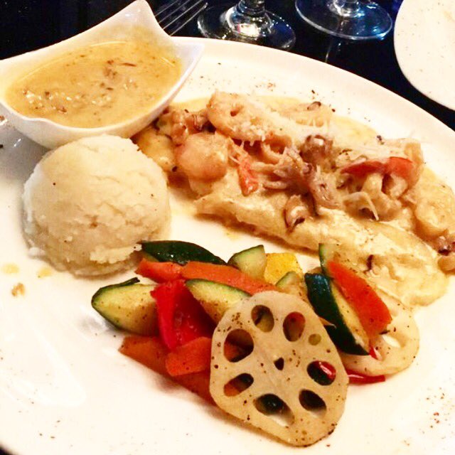 $5 for $10 on #Yelp! Get it while it's HOT! #Miami #Miamifood #FoodPorn #Foodies #miamistyle #brickell #miamieats