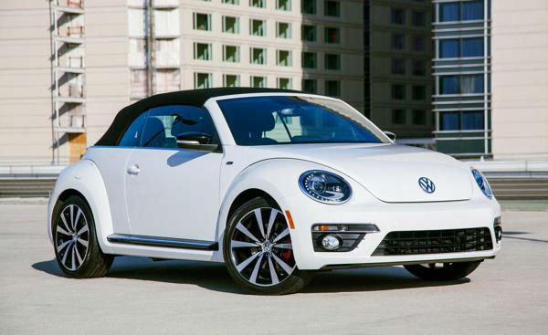 Find comfort in the #VWBeetle. Our #BlindSpotMonitor now makes driving easier than ever!  bit.ly/1Oc1nbw
