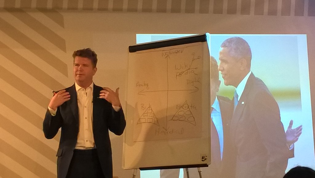 askcarolina's tweet image. Quote from  Obama "be predisposed to see power in other people &amp;amp; get them to do great things" @wayrauk #dstlondon