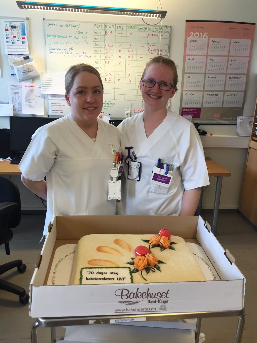 70 dager uten KAD-UVI på med.sengepost måtte feires med kake🎂 #fa #fa7# itryggehender <a href="/Finnmarksykehus/">Finnmarkssykehuset</a>