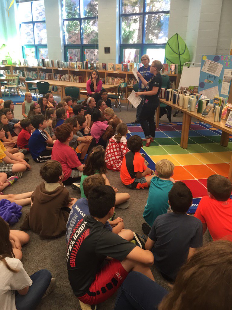 The friendly librarians from <a href="/ArlingtonVALib/">Arlington VA Pub Lib</a> came to visit <a href="/JamestownAPS/">Jamestown Elementary</a> and share their summer programs with 5th!