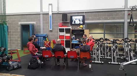 PotentialM's tweet image. Passing on knowledge, new interns in for day 1.Covering Movement as health &amp;amp; our philosophy #learning  #sharing