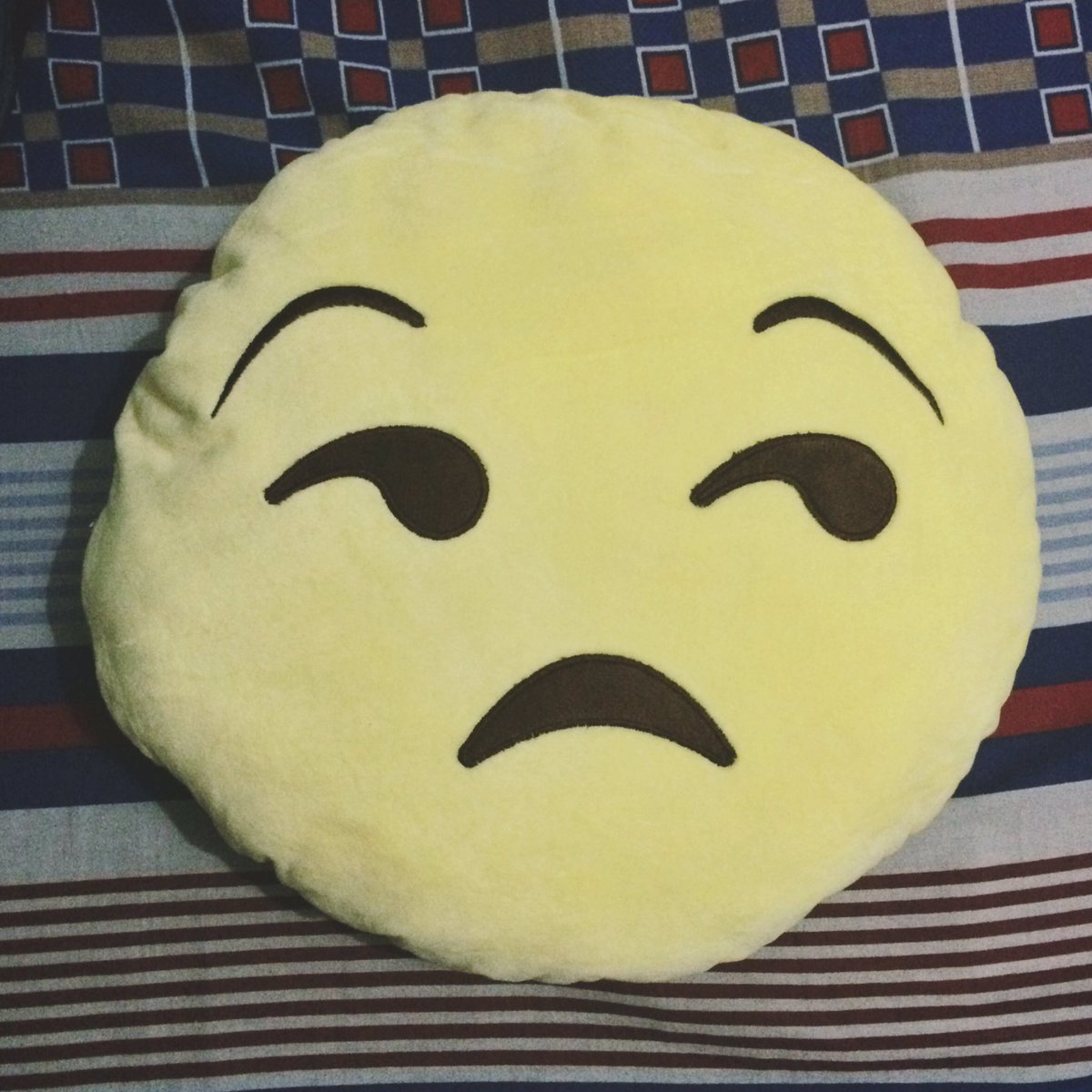 new pillow 😒