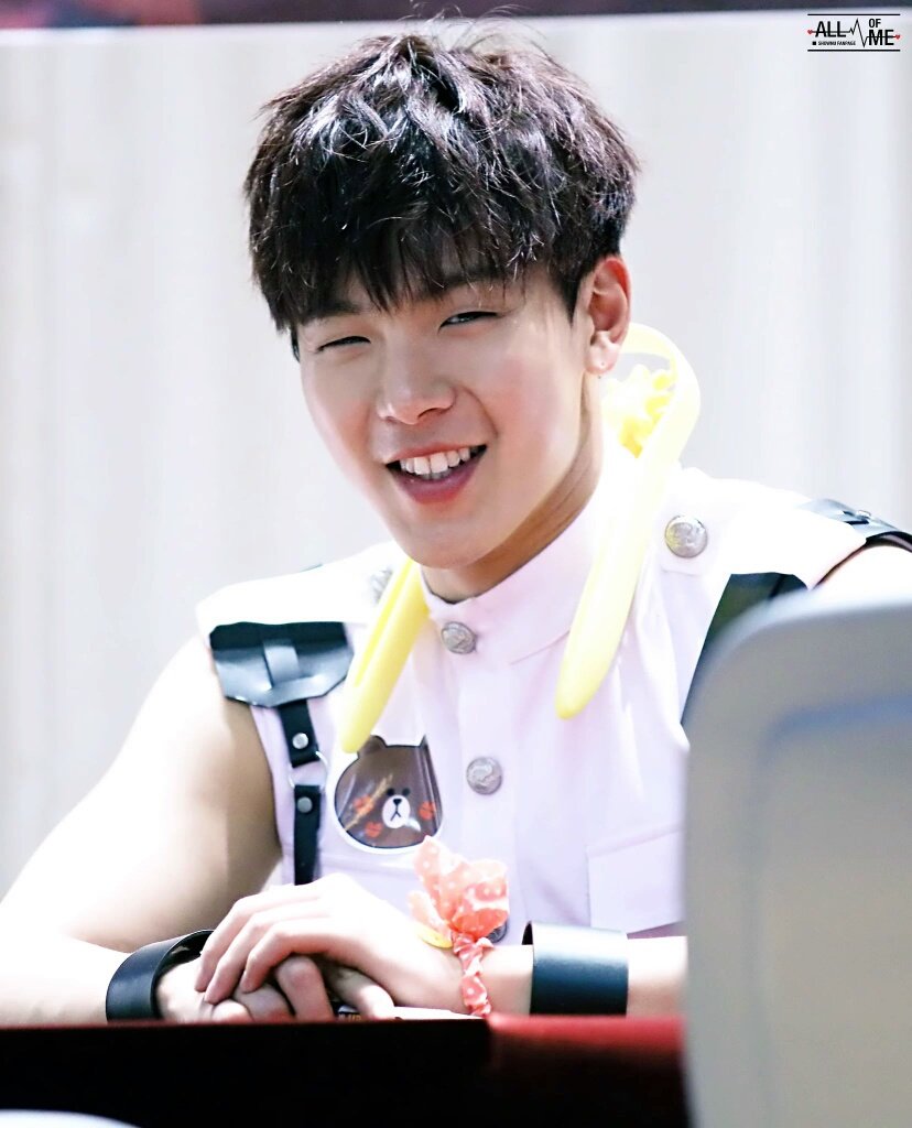 monstabeingcute's tweet image. ✿ shownu ✿
