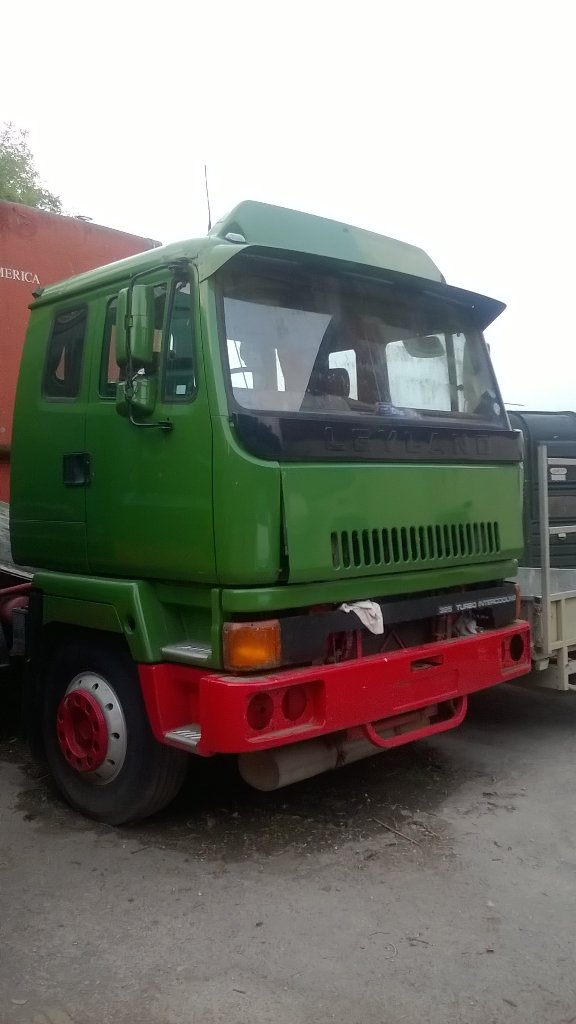 turley_d's tweet photo. My new toy to get my hands dirty on, 12month plan to restore back to orginal B H Cecil livery #leylandroadtrain #T45 https://t.co/jPPGxi2LWM