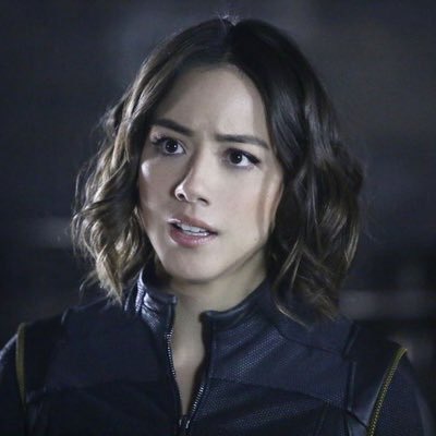 _JustSkye__'s tweet image. All you need is love