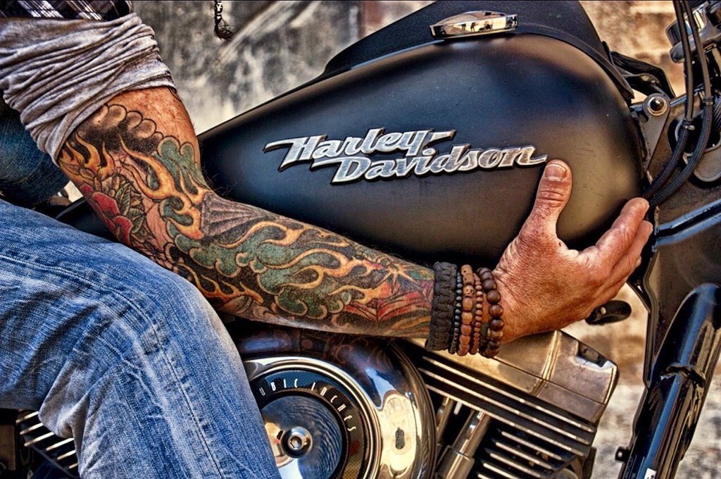 BombayHarriers's tweet photo. We are made for the Long mile !!
#bombayharriers @HarleyIndia @thereallyslimkd @osborne_pimenta @sushantpn https://t.co/cVYp8G6p4v
