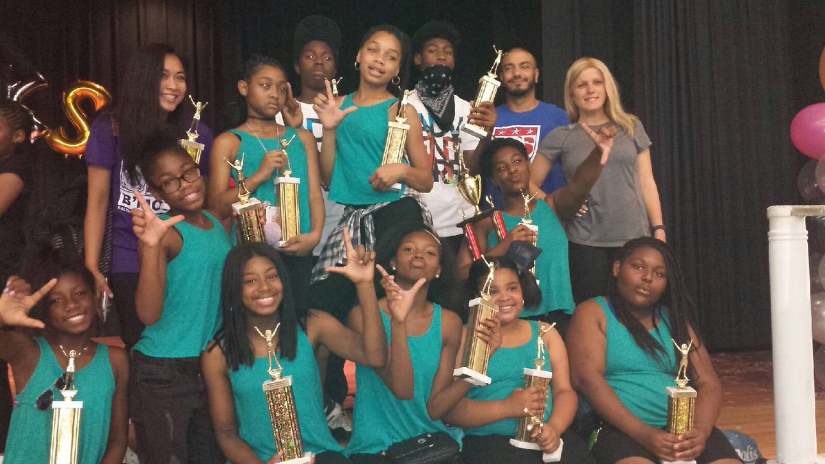 wearenewfit's tweet photo. @LakelandSchool Spirit Squad winning large group honors Saturday! #NFKsports #NFKSpiritSquadCompetition https://t.co/MjrfbiL49i