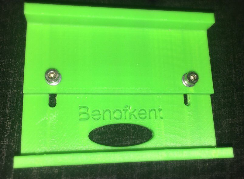 BenofkentPROPS's tweet image. #slimedgreen #LEDholder #protonpacks #benofkentprops #slimer #ghostbusters #3Dprinted #customerorder @Holtstorm