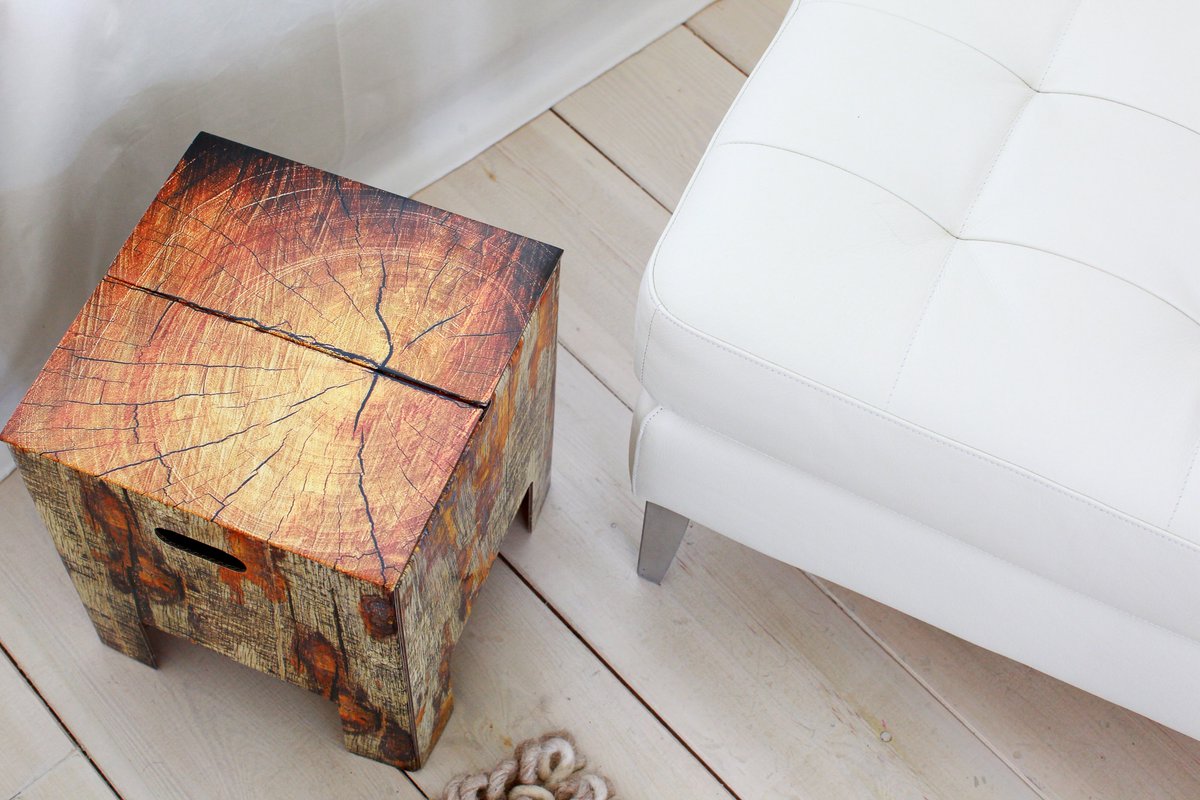 nowastedesign's tweet image. Gaaf #multifunctioneel #kartonnen #krukje @DDesignBrand!. 200 kilo draagkracht.#duurzaam #tafeltje #interieur #eco