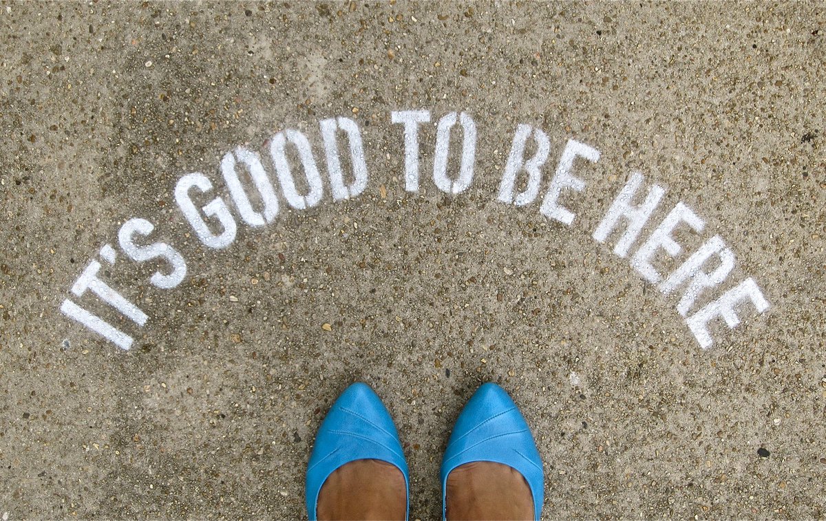 404Border's tweet image. We are all moved in to apartment #107 on the west side of the property. Come by and visit us 😄