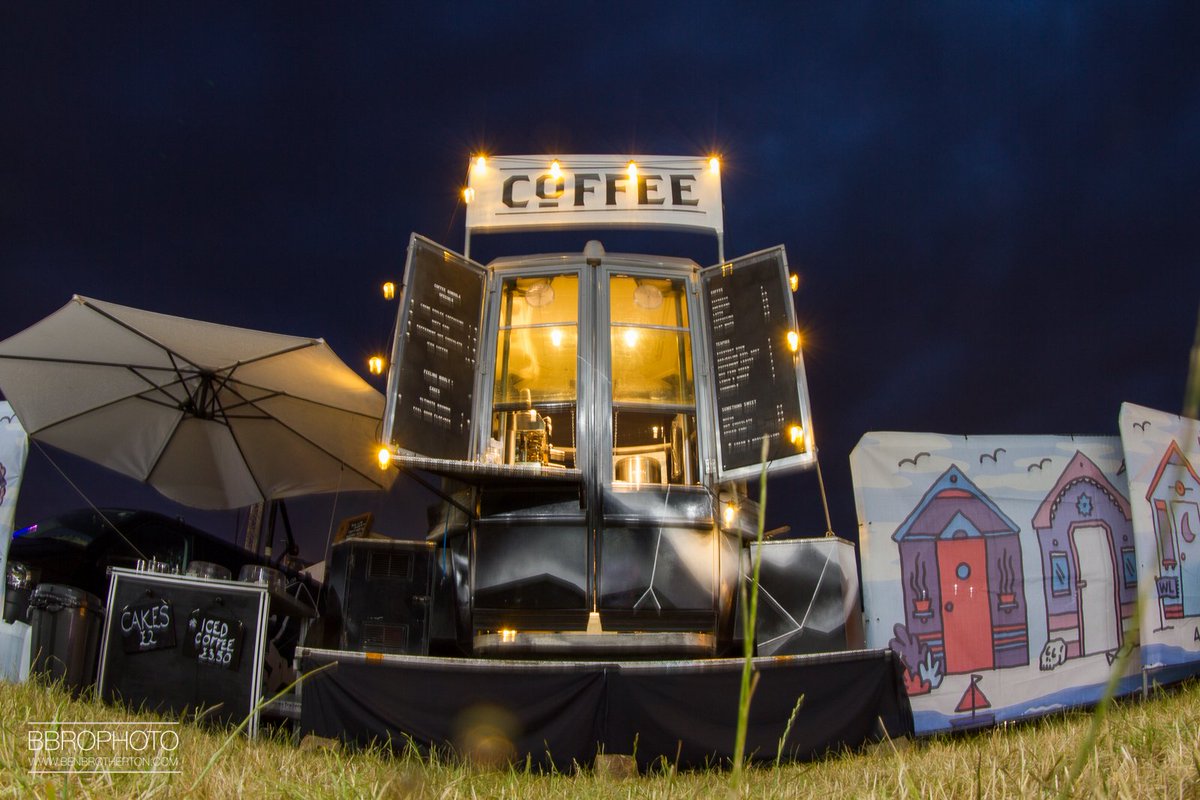 bbroastro's tweet photo. - @gondolacoffee Loved their setup at @WILD_LIFE_FEST really neat! // https://t.co/oVC2hQBGlI #coffee #festival https://t.co/L1xMH1hncm