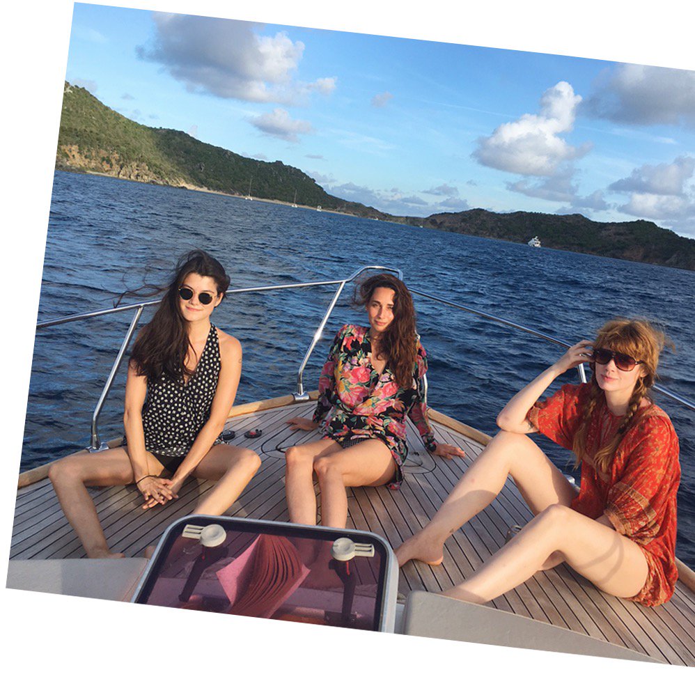 lofficielstbarth (@lofficielsbarth) on Twitter photo Lot of fun for the next issue! <a href="/annazgray/">Anna Z Gray</a> <a href="/_matthew_frost_/">Matthew Frost</a> & #lofficielstbarth team! #saintbarth Lot of fun for the next issue! <a href="/annazgray/">Anna Z Gray</a> <a href="/_matthew_frost_/">Matthew Frost</a> & #lofficielstbarth team! #saintbarth