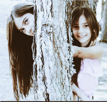 BirsenSaadet_'s tweet photo. Bu kız melek midir peri midir nedir ya 😍👼💇 @nehircaglayasar https://t.co/roO3H5kn11