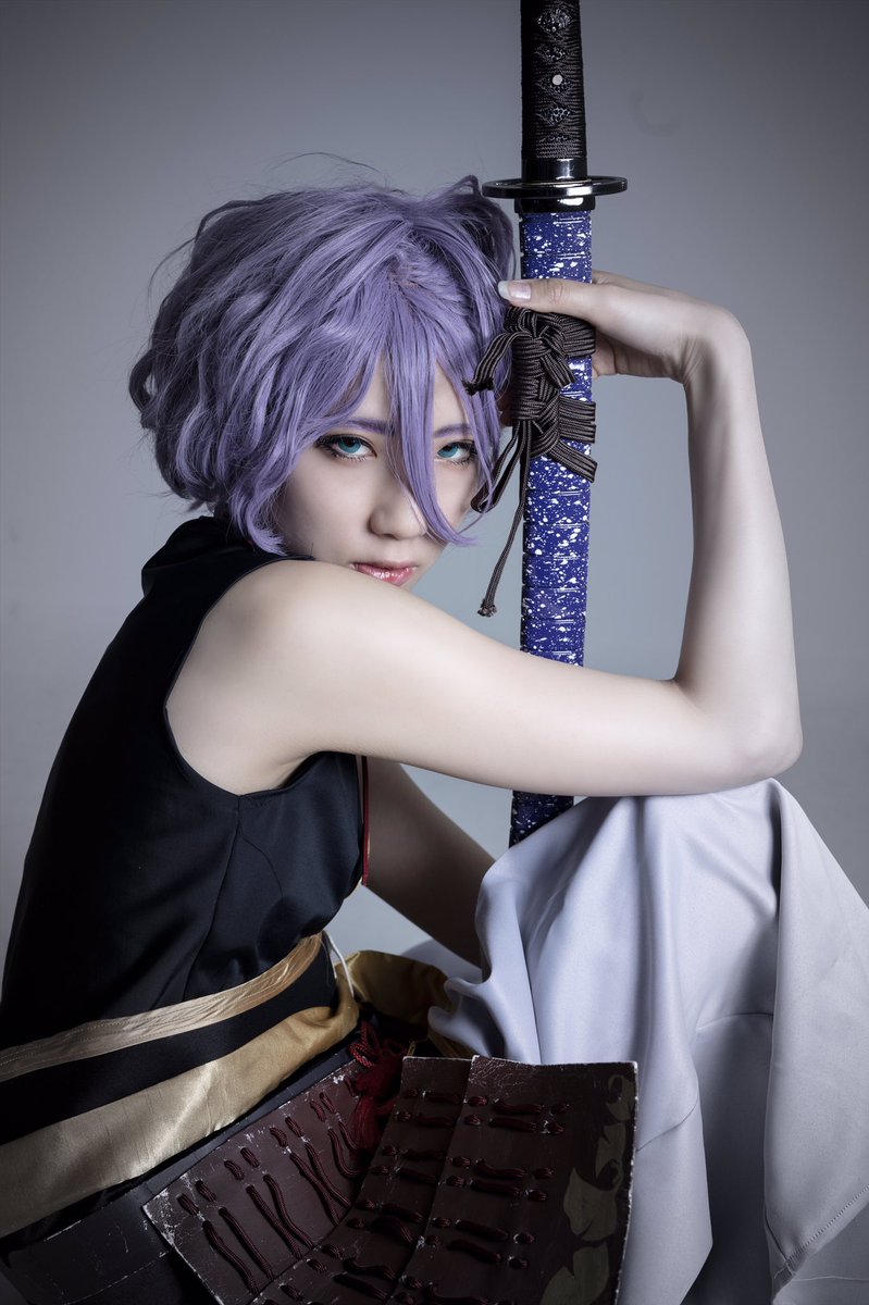 唄 超低浮上 Pa Twitter コスプレ 刀剣乱舞 歌仙兼定 遊馬もちこさん 今日の速報 紫陽花と 半分 脱いだ歌仙ちゃん撮ってきました 白ホリはめっちゃ遊ばせて貰った 神絵師様のイラスト再現も撮りました それはきっともちこしが上げてくれますｗ