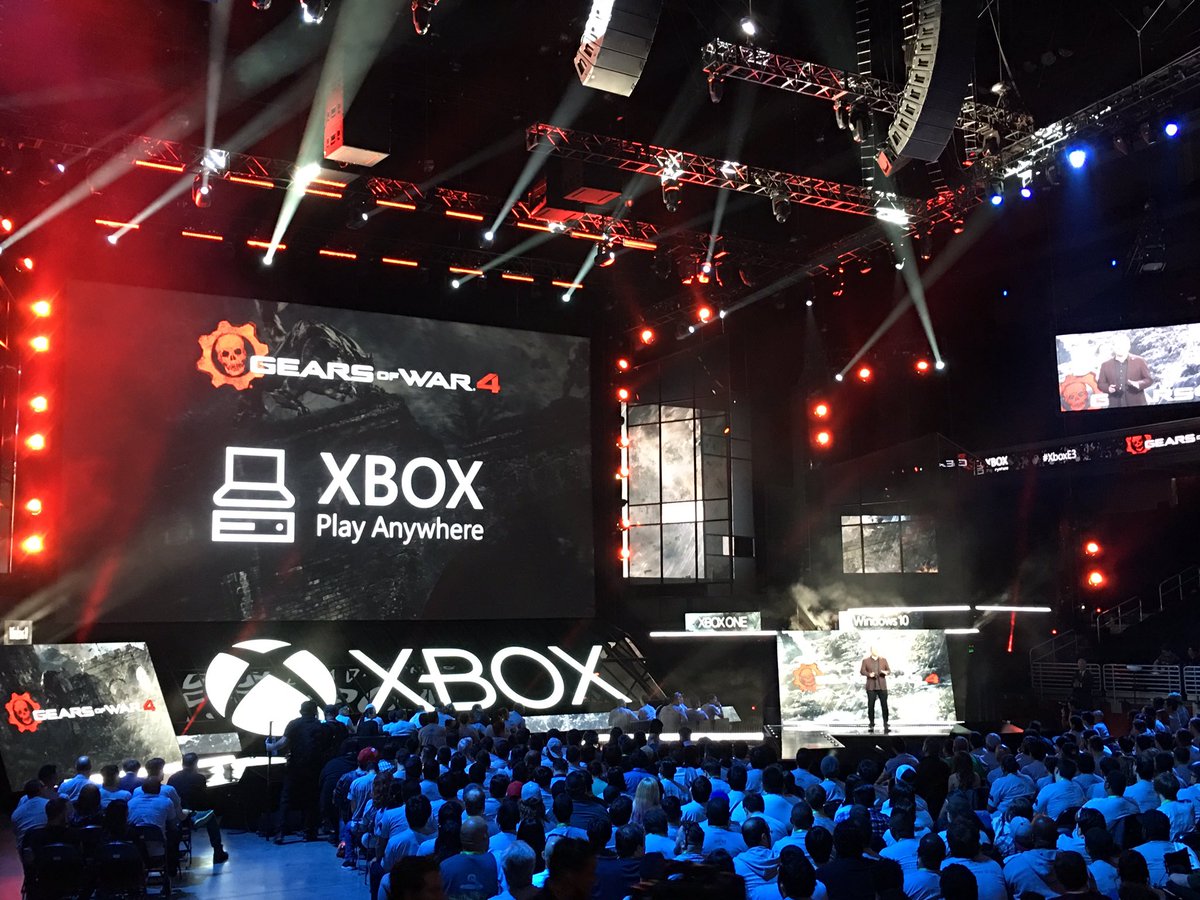 iJustine tweet media