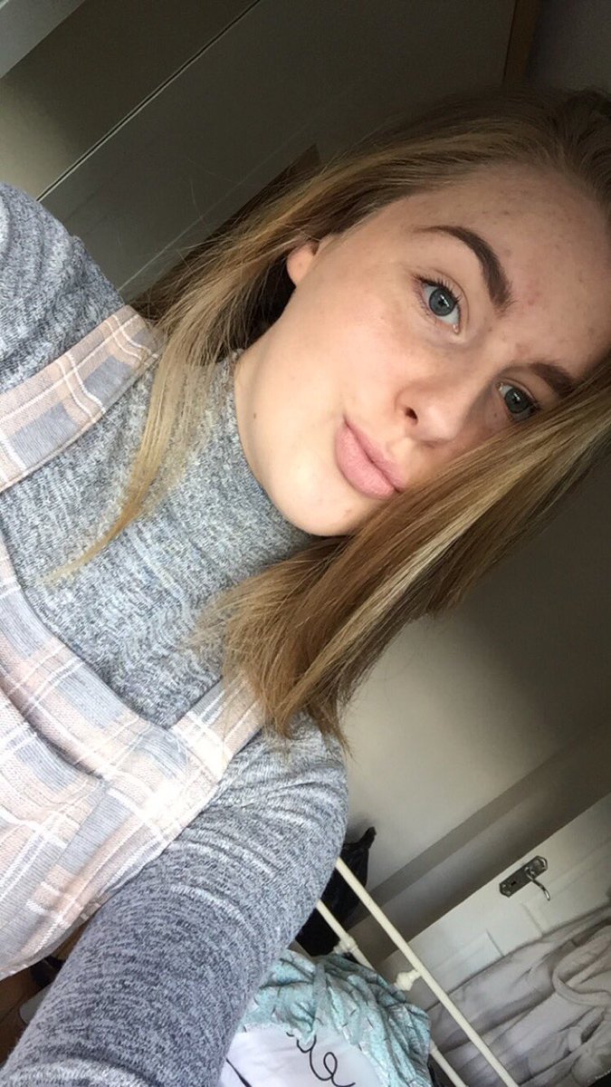 bestofsophh's tweet photo. very proud of who i am 💜💚 #GaysBreakTheInternet https://t.co/14FXNTMAoE