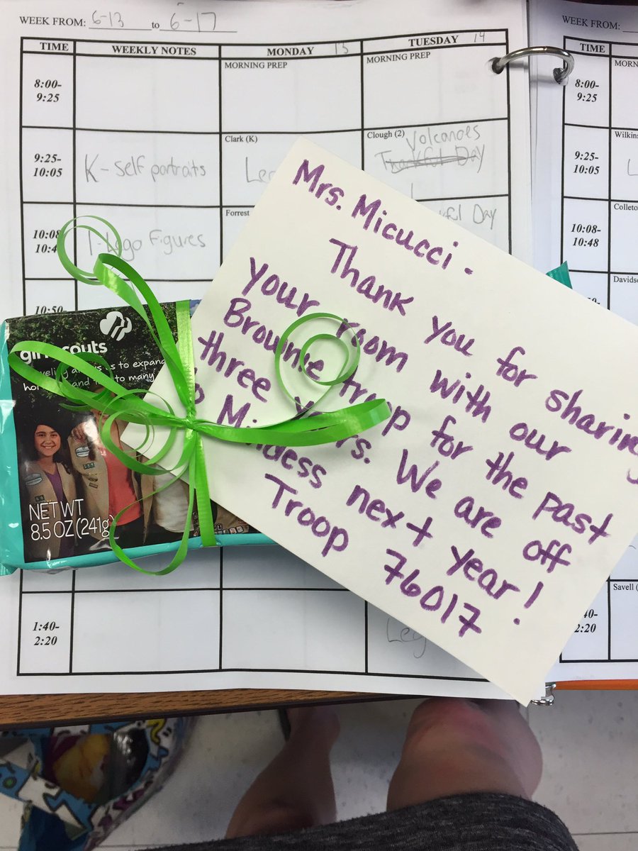 warrenschoolart's tweet photo. Thanks for the cookies Troop 76017! You were a pleasure to share space with. #180DaysofKindness https://t.co/YpYoahNLLQ