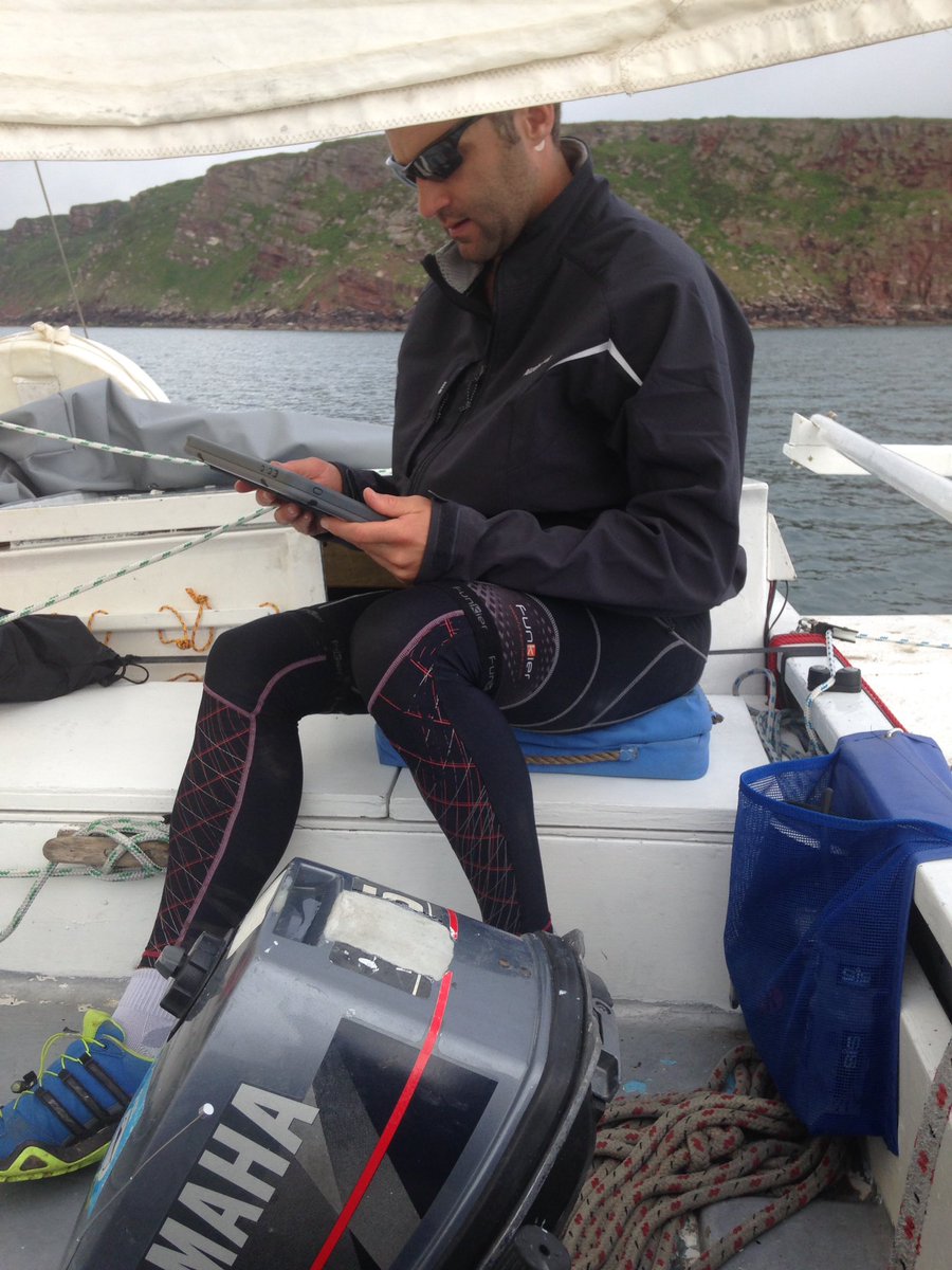 sailthepeaks's tweet photo. Rowing positions getting more use than we'd hoped. Good warm up for the next running pair though! #3PeaksYachtRace https://t.co/yCWCAcVJl9