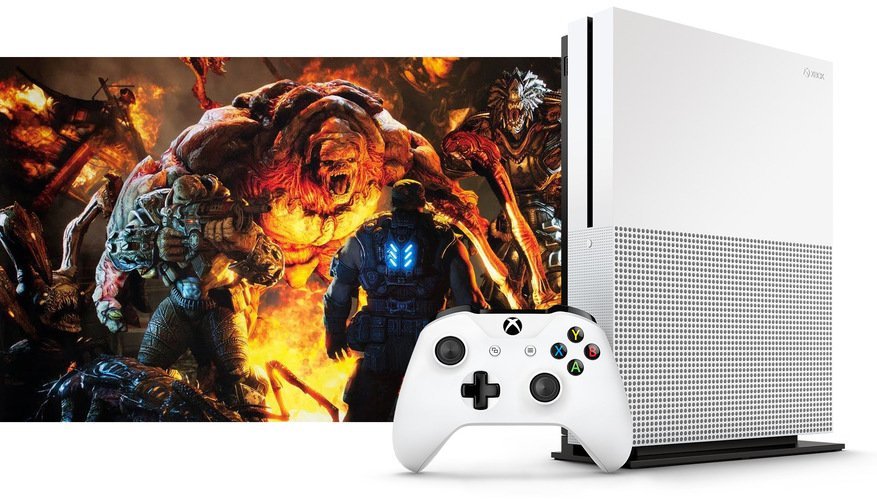 heyjardson's tweet photo. Say hello to the Xbox One S, 40% smaller, slimmer and comes in white color  https://t.co/asqHZtEwSz #XboxE3 #Destiny https://t.co/NYYjFCF2vs
