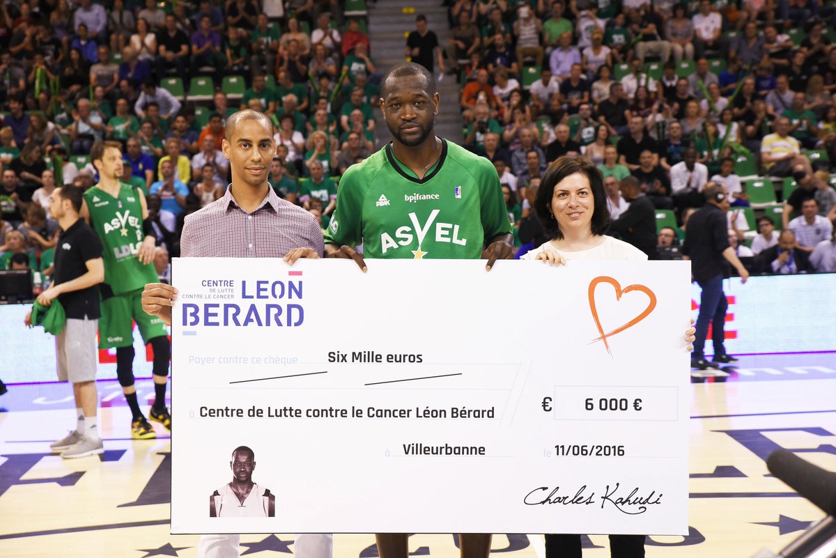 100€ de don au <a href="/CLCCLeonBerard/">Centre Leon Berard</a> &amp; la recherche sur le cancer à chaque panier à 3pts inscrit cette saison!
#BeatCancer