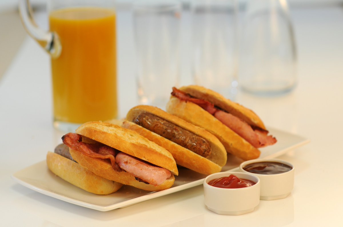 TheRefectorySC's tweet image. What a better way to relax after a busy Monday? YUMMY Breakfast served from 9am @TheRefectorySC #SouthwarkCathedral