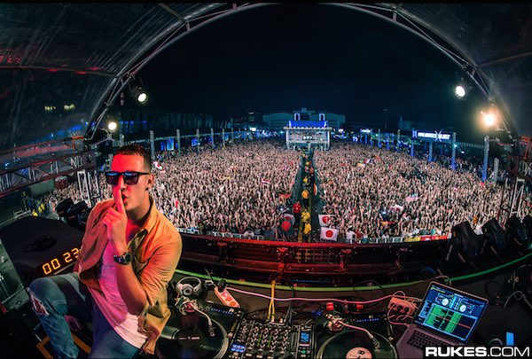 Brahma_Py's tweet photo. ¡Hoy está de cumpleaños @DJSnake! 🎉🎉🐍🇫🇷 https://t.co/roZ1DLzaCO