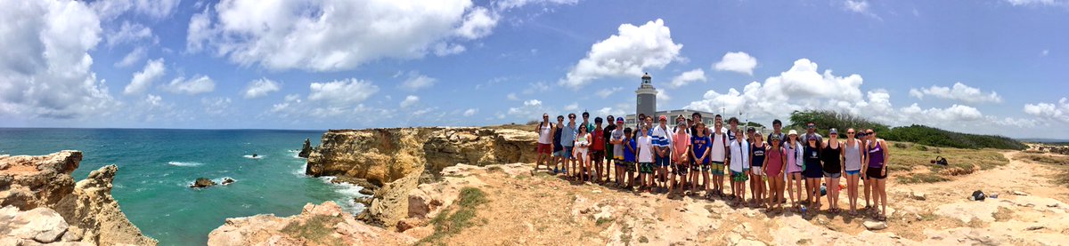 alduprez's tweet photo. Having a fantástico time with @Ea1785 students in Puerto Rico! @trnov83 #PuertoRico https://t.co/2UJT9YFOK9