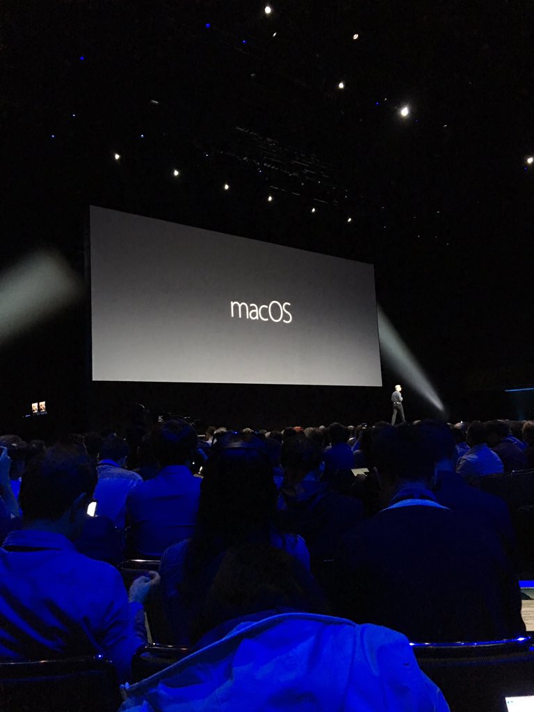 AllesDav's tweet photo. Looking more and more like Windows 10 features for power users are coming to macOS. https://t.co/EID58cJZrM