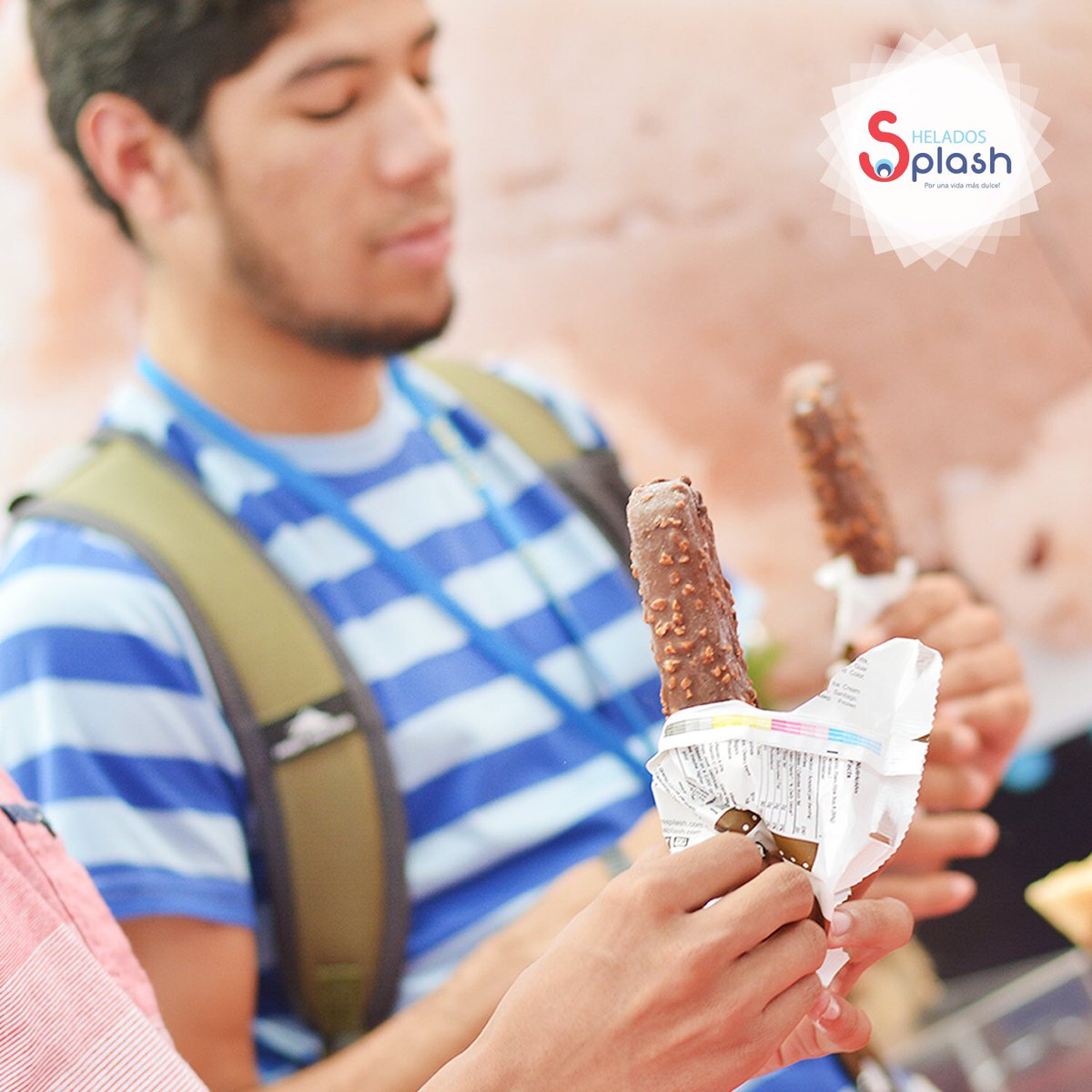 Nuestra rica Paleta de Maní!!! #HeladosSplash 😊 #PorUnaVidaMasDulce #SplashLovers #PostresRD #IceCream #RD 🍦🍫