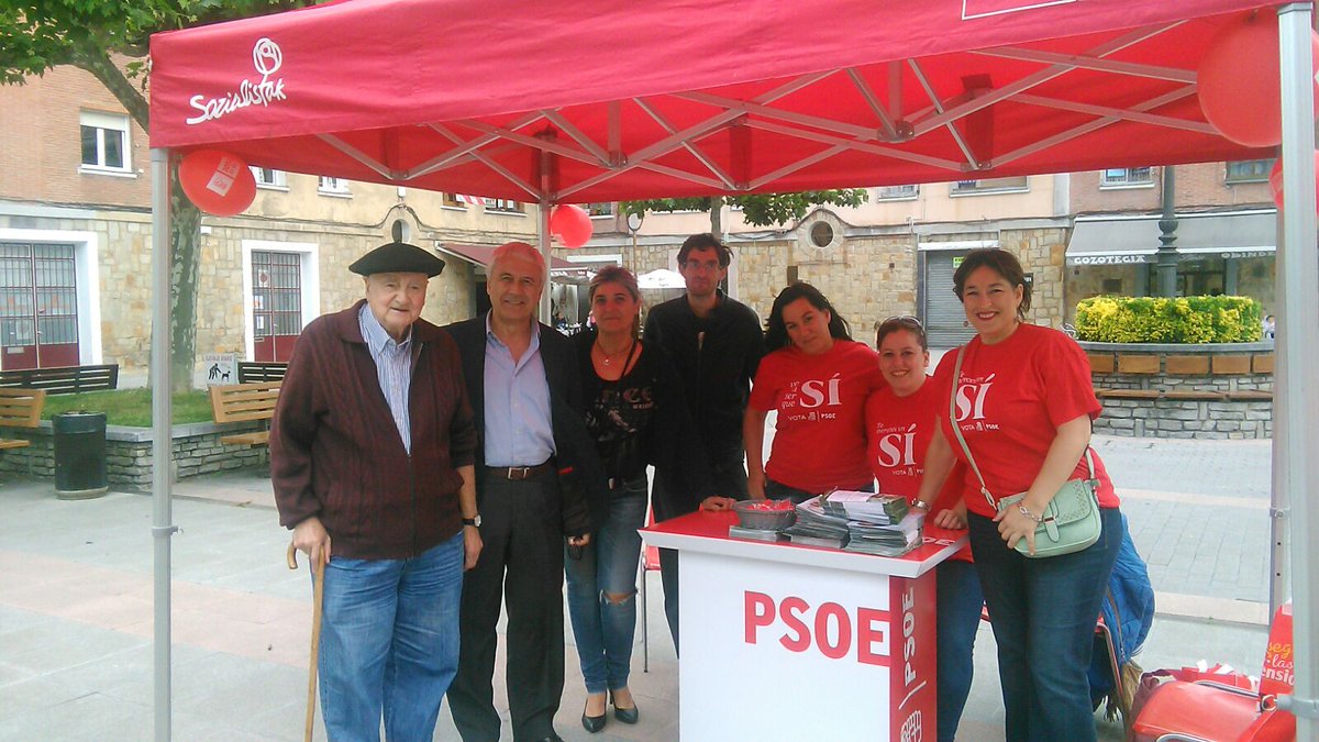 A por el cambio!!! #UnSiPorElCambio #orgullosocialista <a href="/PSEBizkaia/">PSE-EE BIZKAIA</a> <a href="/PSOE/">PSOE</a>  <a href="/sanchezcastejon/">Pedro Sánchez</a>