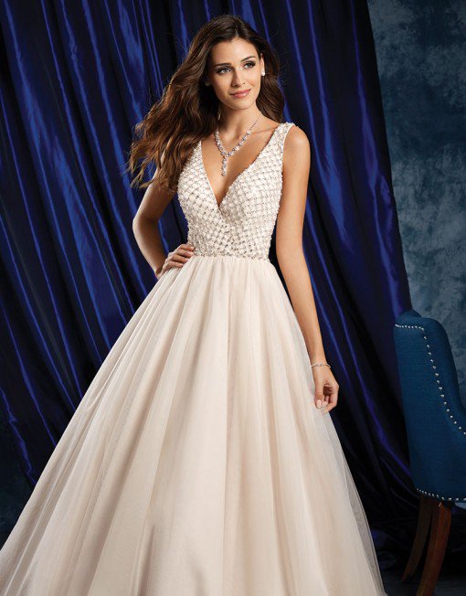 WeddingDressExp's tweet photo. Try a V-Shaped neckline with a stunning gown from the '16 @AlfredAngelo Sapphire collection! https://t.co/gEoaDPHFZG https://t.co/TfqTCtNd2R
