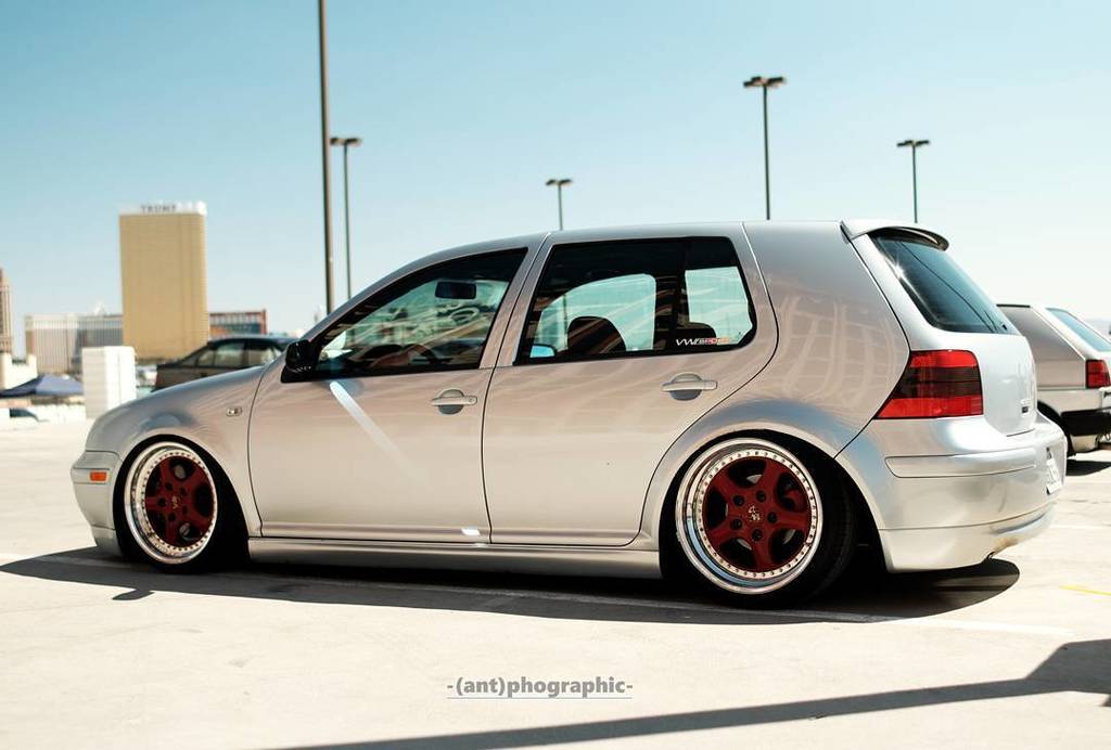 antphographic's tweet photo. Silver bullet
#wuste #wustevegas #vw #vwgolf #vwgti #vwr32 #volkswagen #stance #automotiv⦠https://t.co/qiEAr1JdGw https://t.co/LpjSCnrfxc