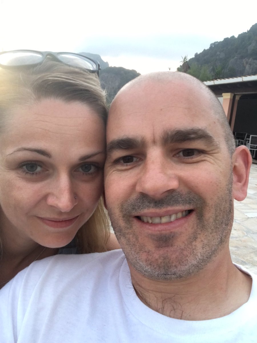 GaryGBrown999's tweet photo. Finally made it to Corfu👍🏻
8 hour epic flight,diverted to mainland to avoid storm.
#bruisestoproveit
#bumpyride https://t.co/CfCj9SoyL9