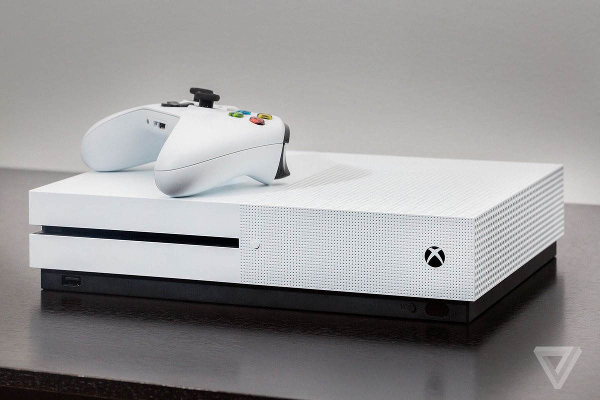 Exclusive: inside Microsoft’s plan to turn your Xbox into a PC theverge.com/2016/6/13/1191…
