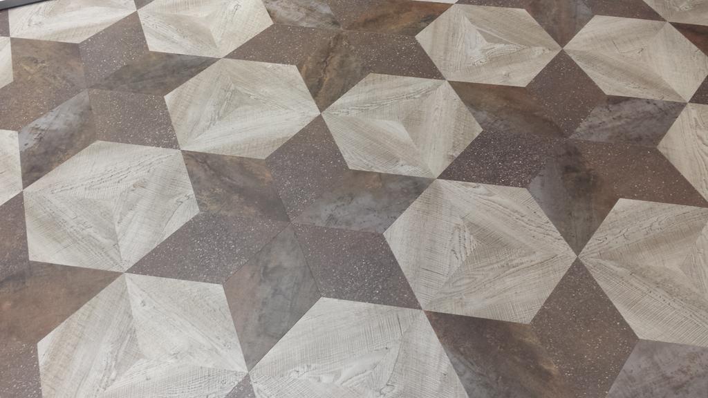sarahcolandro's tweet photo. Wooohooo...new sizes & shapes in LVT by Karndean! #karndean #ASIDNeocon #neoconography https://t.co/Ib4JWETTq0