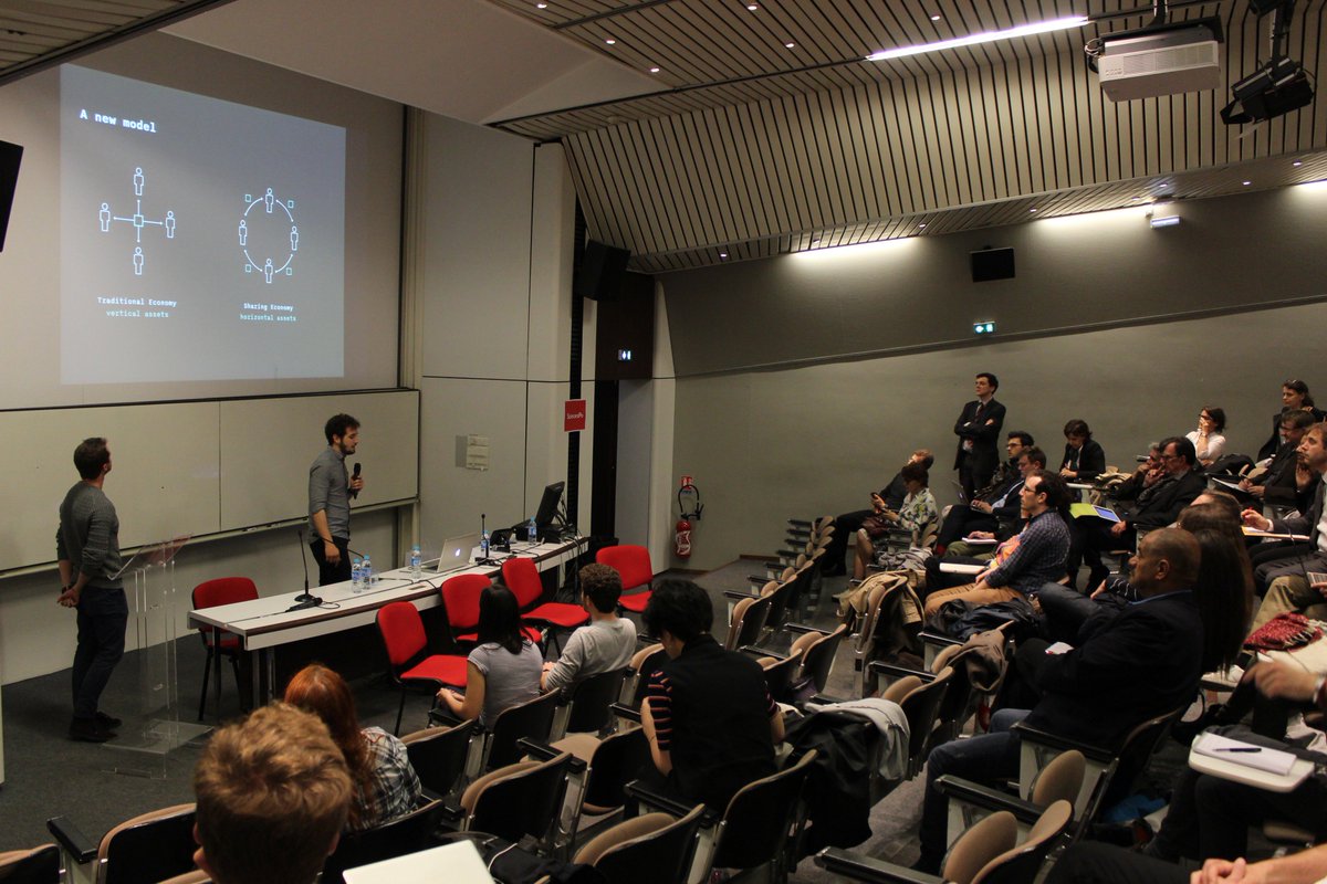 SharelockDatavz's tweet photo. Presentation: done! Congrats to all the groups at @sciencespo with @densitydesign @polimi #controversyawards https://t.co/aqhEx931FD