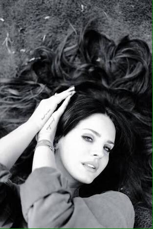 DelReyImage's tweet photo. Happy Birthday "Ultraviolence" album https://t.co/rhTM59bMyx