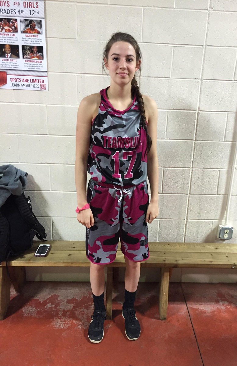 CoachHolland_34's tweet photo. .@BucknellWBB is the latest school to inquire about 2017 5'11 G @livvypep #HighAcademic #28ACT #4.00GPA #TeamSlink https://t.co/Gzc14LKdhi