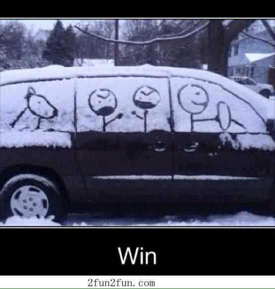 Cultura_blog's tweet photo. Wuooooo Decoraciones con nieve! #Genial https://t.co/M8kkV90Psi
