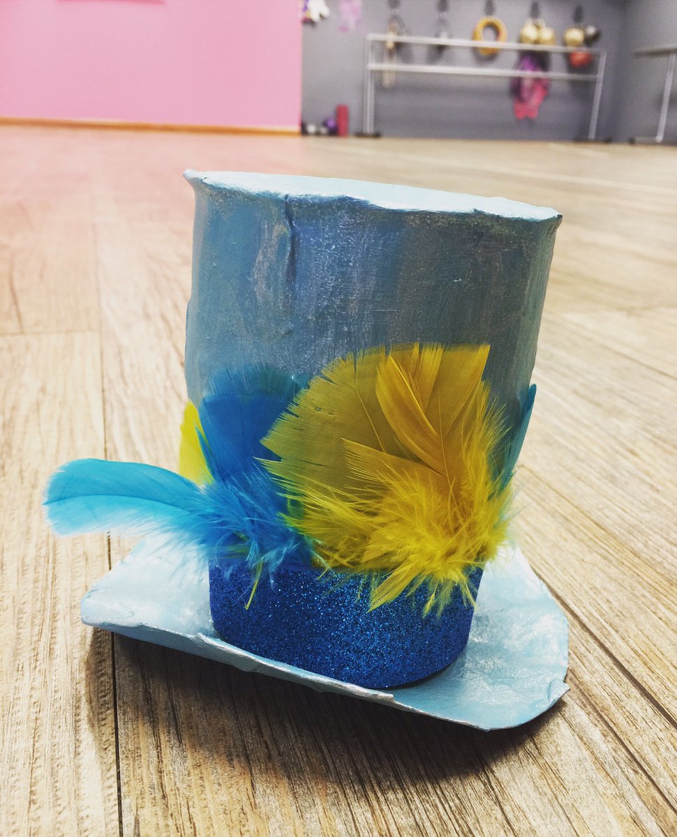 FirstPointeJhb's tweet image. "We're all mad here..." Madhatter a Aliceinwonderland #firstpointeconcert #june2016