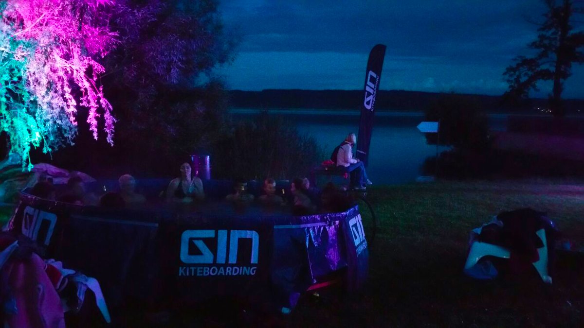 #Ginbeachparty2016  Thank you all for coming to the GIN BEACH PARTY 2016 ! It's been so amazing, lots of fun !