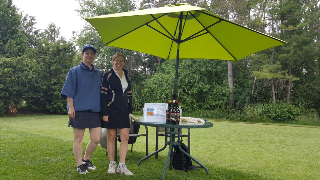 HopeAir's tweet image. Tracey &amp;amp; Kelly from the #wonderful organizing committee of the #Toronto #Airline Operators charity #golf tourney.