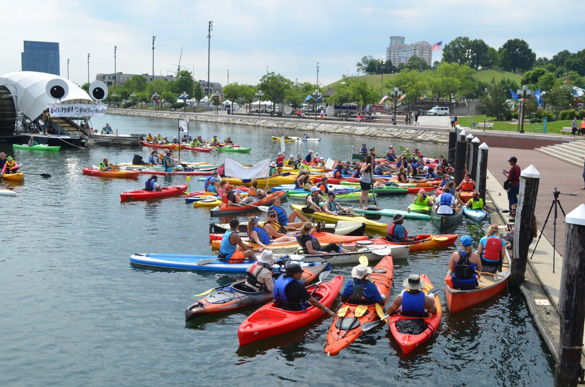 chesapeakebay's tweet photo. BIG thanks again to all who came out on Sat to #BaltimoreFloatilla! #FixThePipes More pics: https://t.co/Uh0Ct7rXMQ https://t.co/mPfW6icrwc