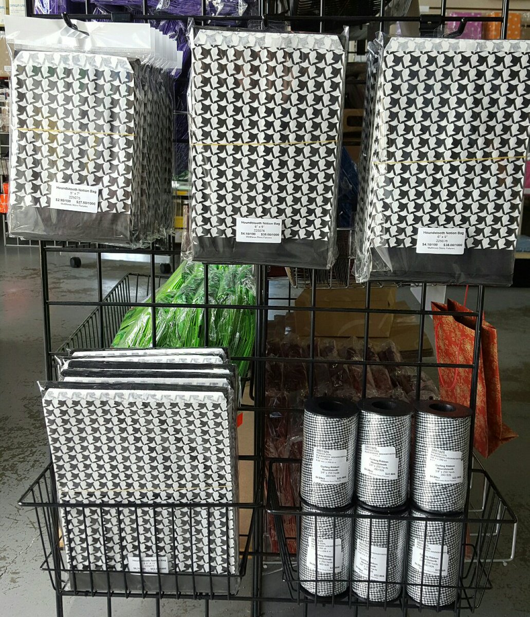 Houndstooth packaging, new to <a href="/MatthewsDisplay/">Matthews Display</a>!