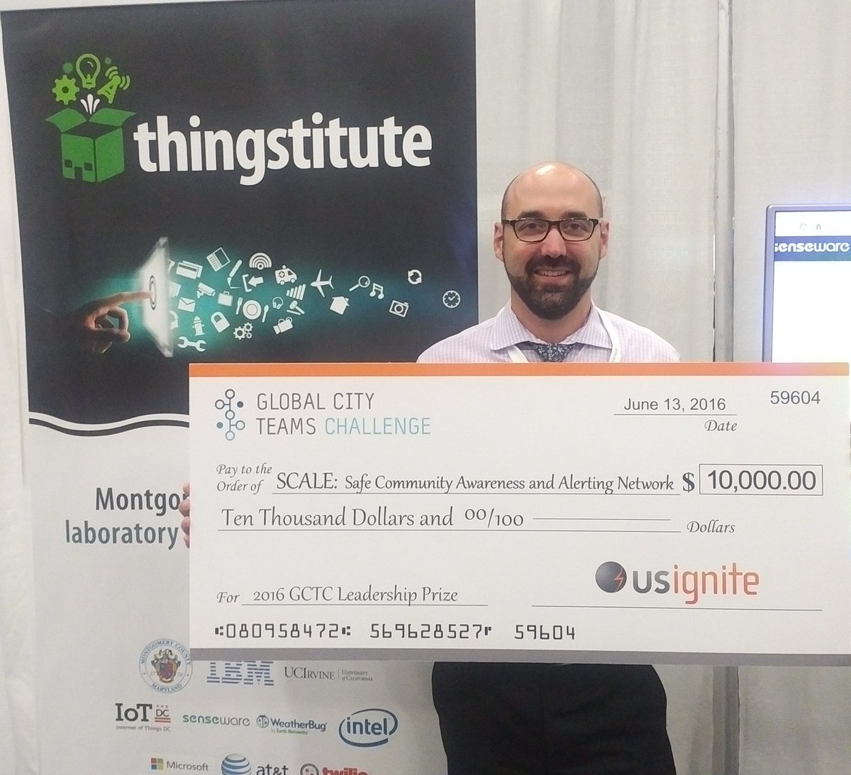 cableBROAD's tweet photo. Congrats @MoCoDanHoffman @MontgomeryCoMD #Thingstitute - @US_Ignite #GCTC2016 Leadership Prize $10k winner! #IoT https://t.co/Gn9PaJTMuu