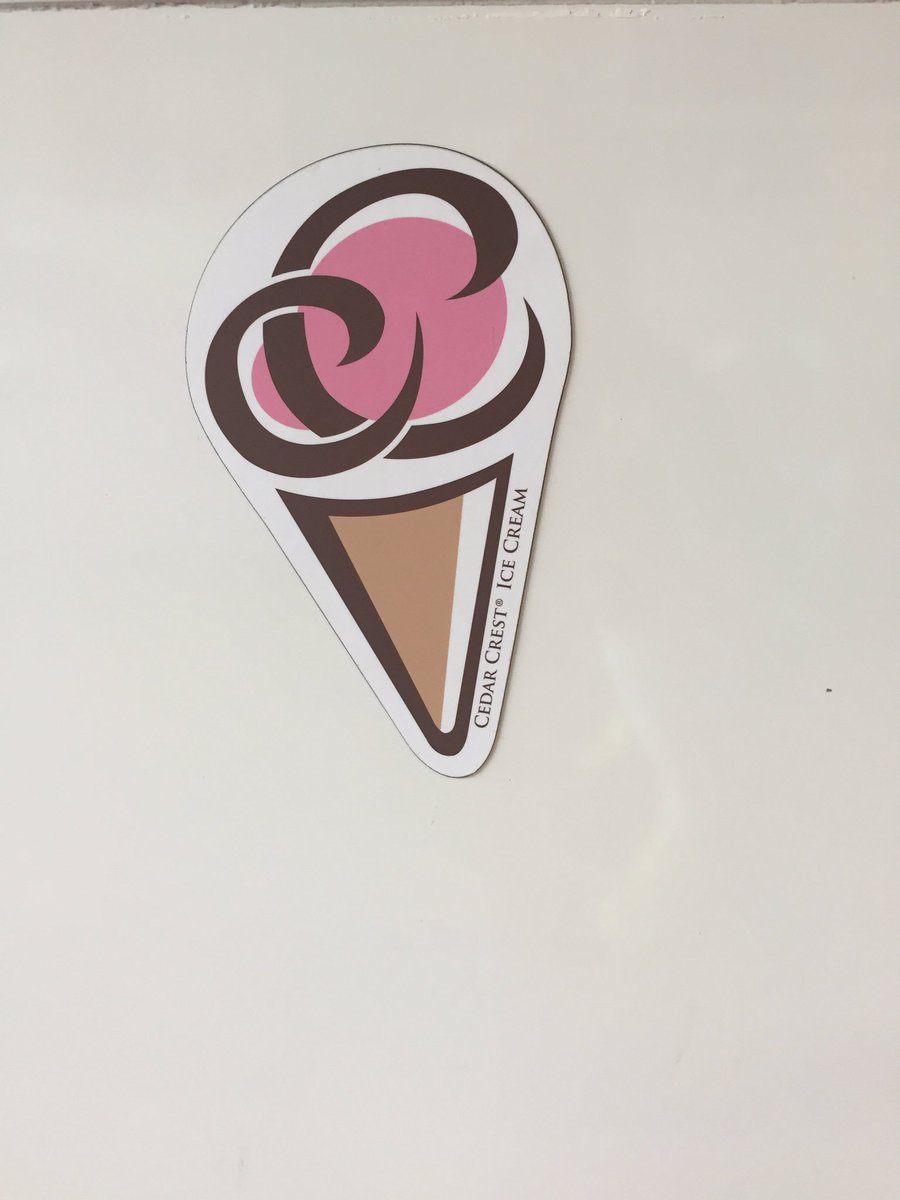 abeshut111's tweet photo. I love when my ice cream looks like this>>>> #goals https://t.co/XTTA8NPqme