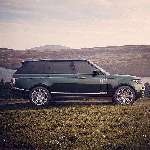 HuntScoutLands's tweet photo. The Holland &amp; Holland Range Rover - available in North America beginning spring 2016. @hollandandholland_ 
#holland… https://t.co/RVpMrTEla7