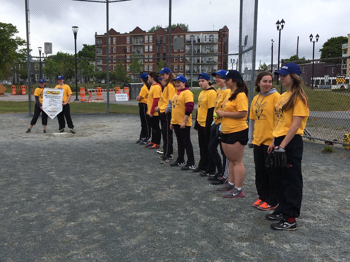 FbjhPe's tweet photo. 15/16 Mariner Zone Softball Champs!!!!
So proud of these girls! Great job.
#fbjh https://t.co/cH5dou3JUr